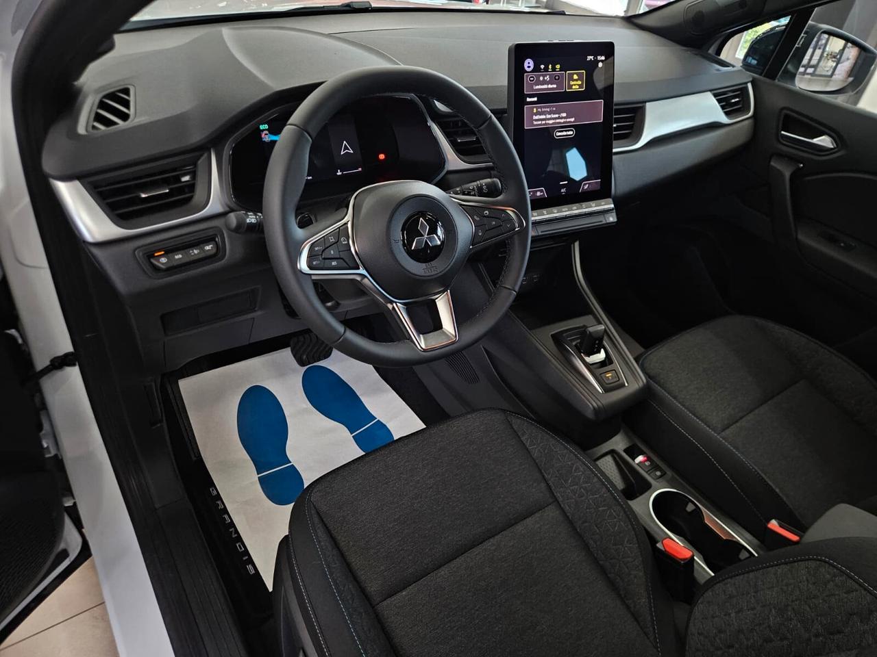 Mitsubishi Grandis DISPONIBILE IN VARIE COLORAZIONI E ALLESTIMENTI - CONCESSIONARIO UFFICIALE