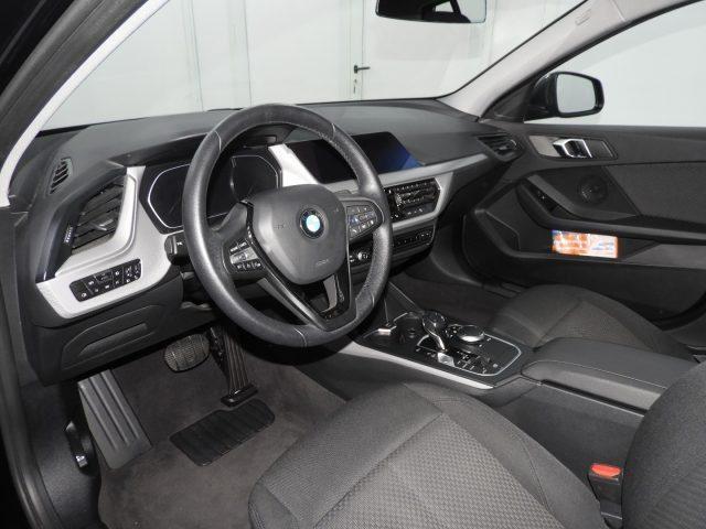 BMW 118 d 5p. Business Advantage