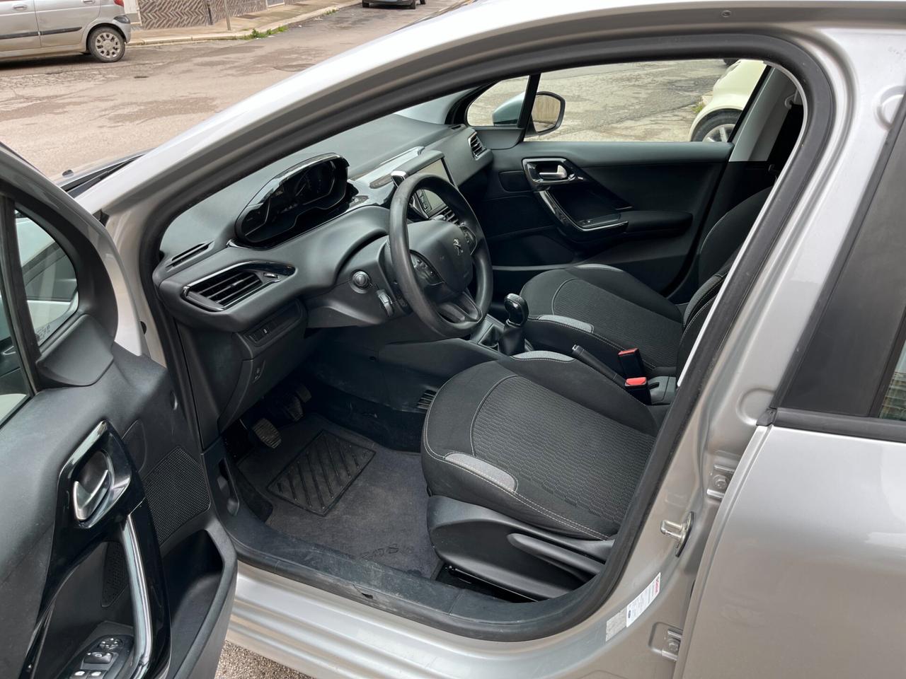 Peugeot 208 BlueHDi 75 5 porte Active