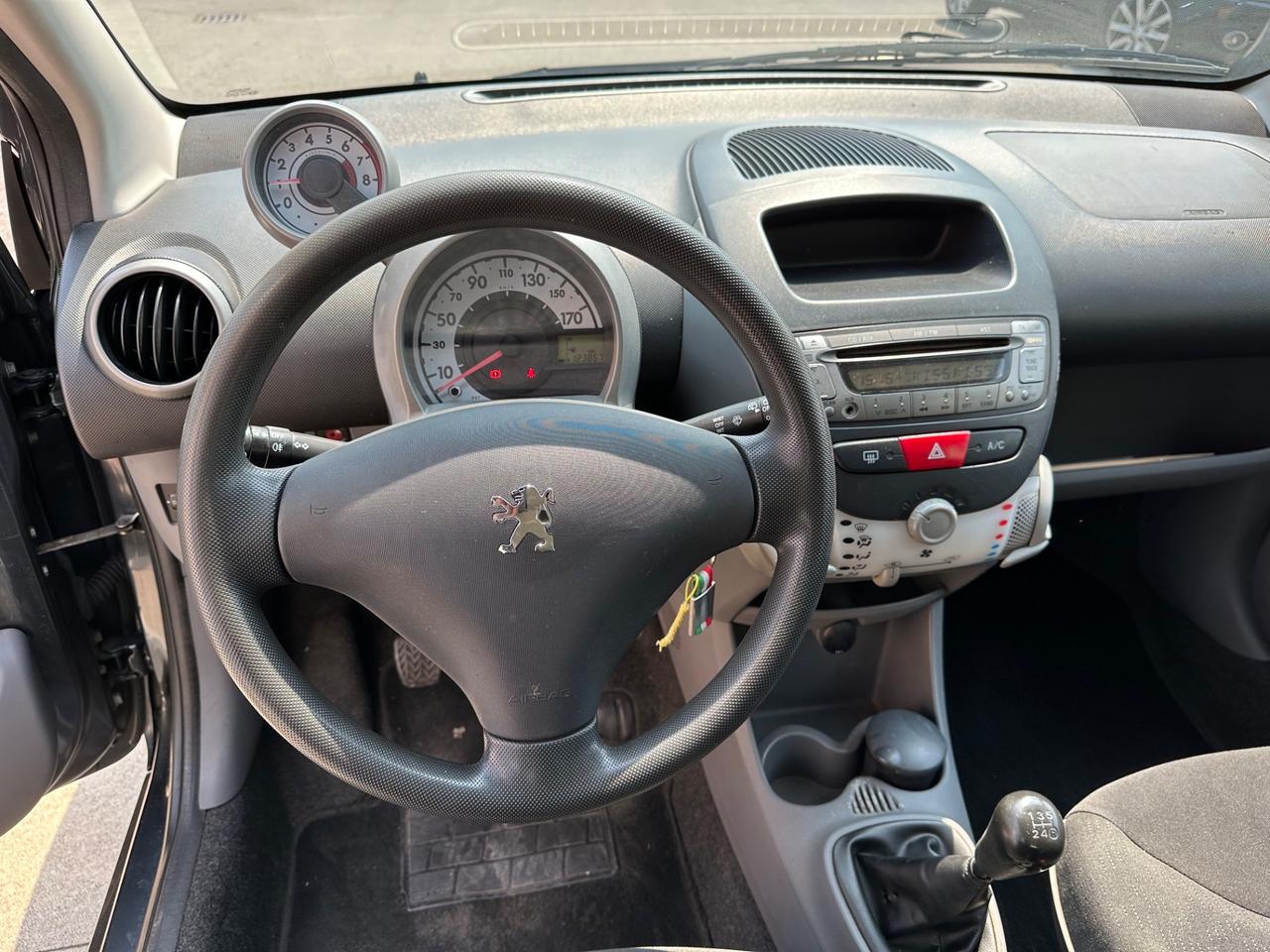 Peugeot 107 1.0 68CV 5p. Urban Move