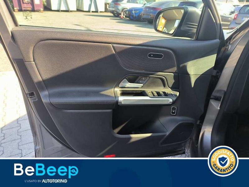 Mercedes-Benz EQB 300 SPORT 4MATIC