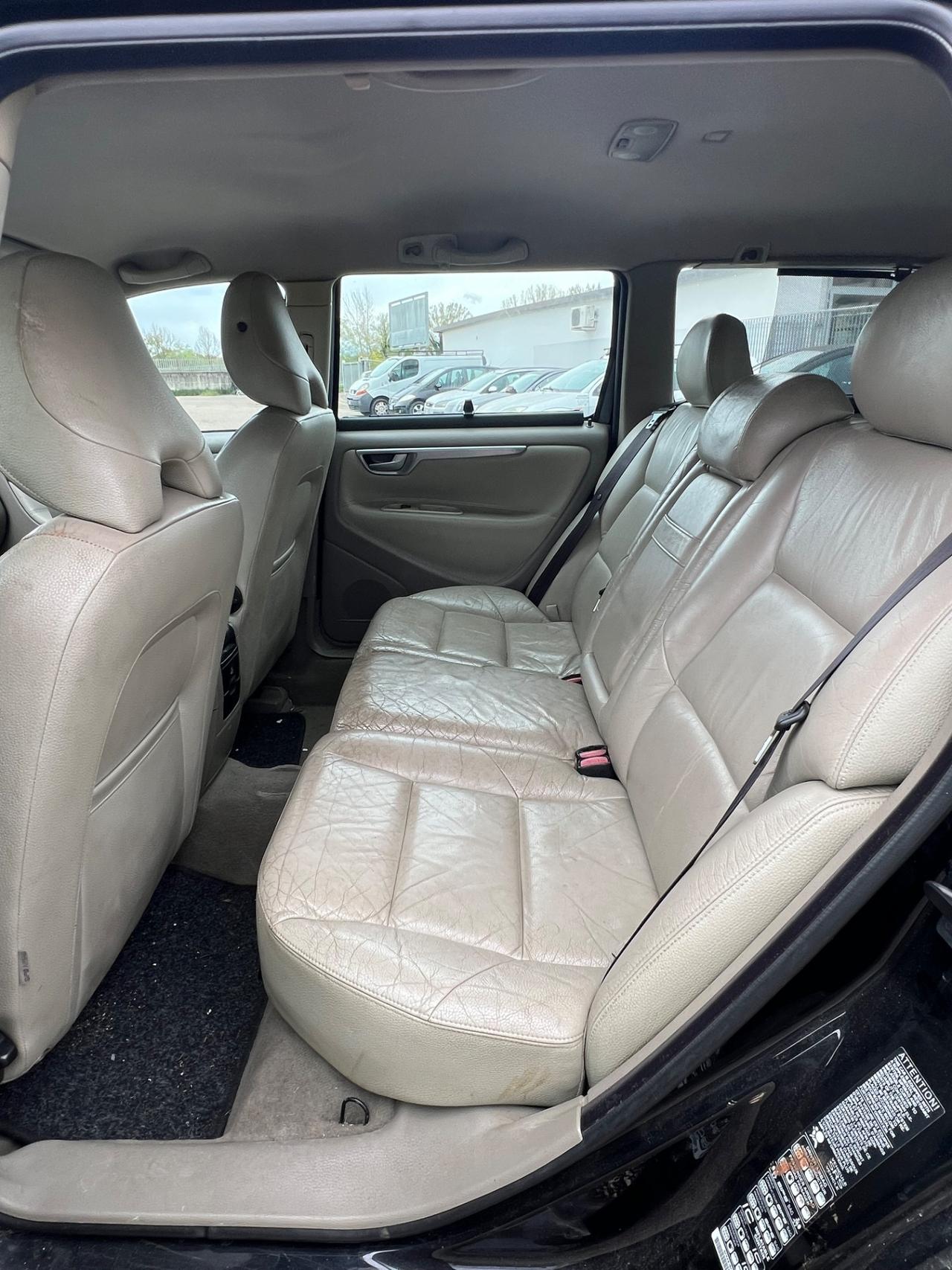 Volvo V70/XC70 V70 2.4 D 20V (163CV) cat Summum