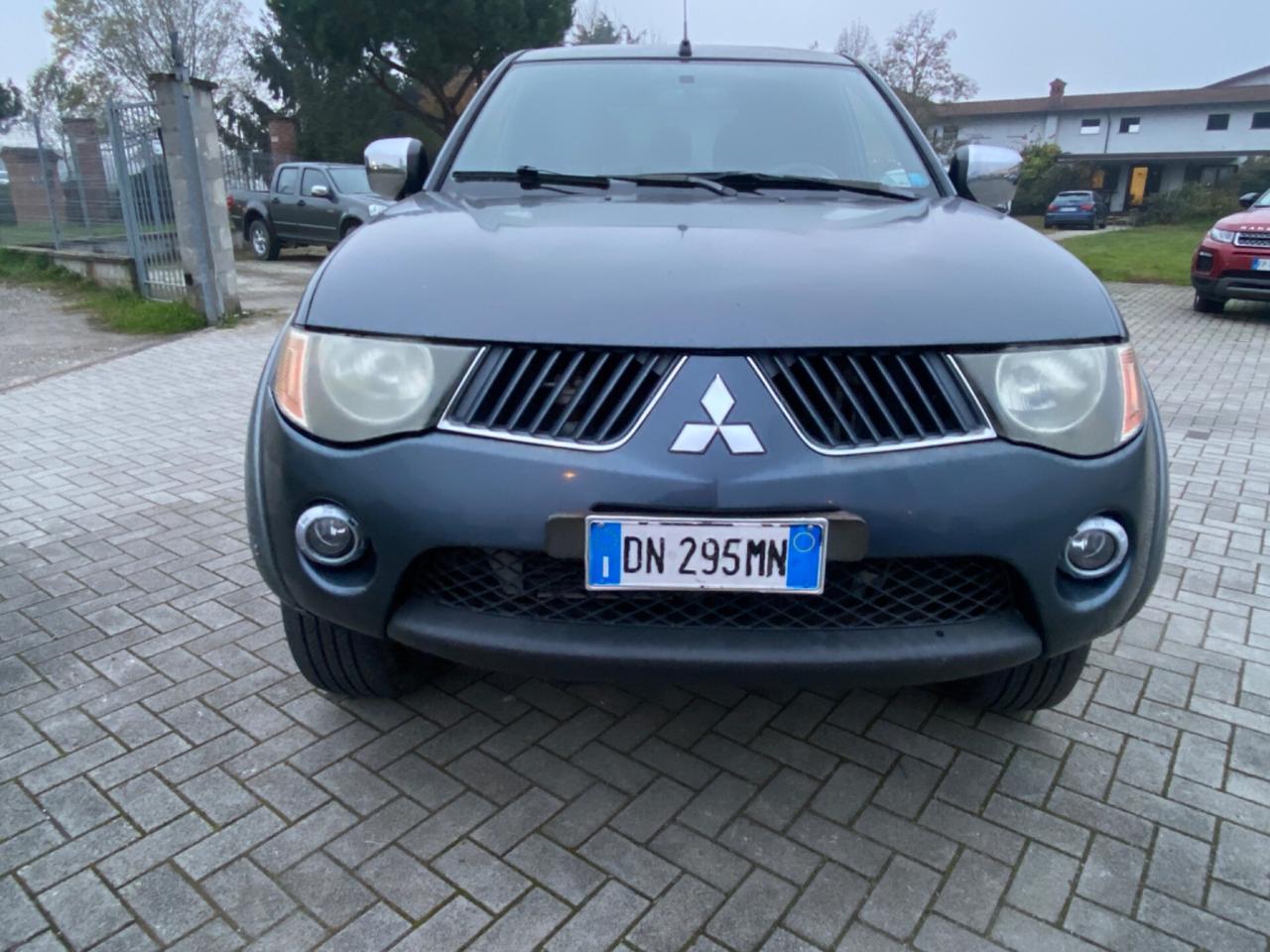 Mitsubishi L200 2.5 DI-D/136CV Double Cab Intense