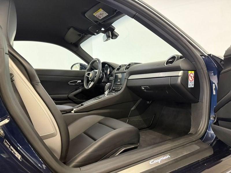 Porsche 718 2.0 Cayman