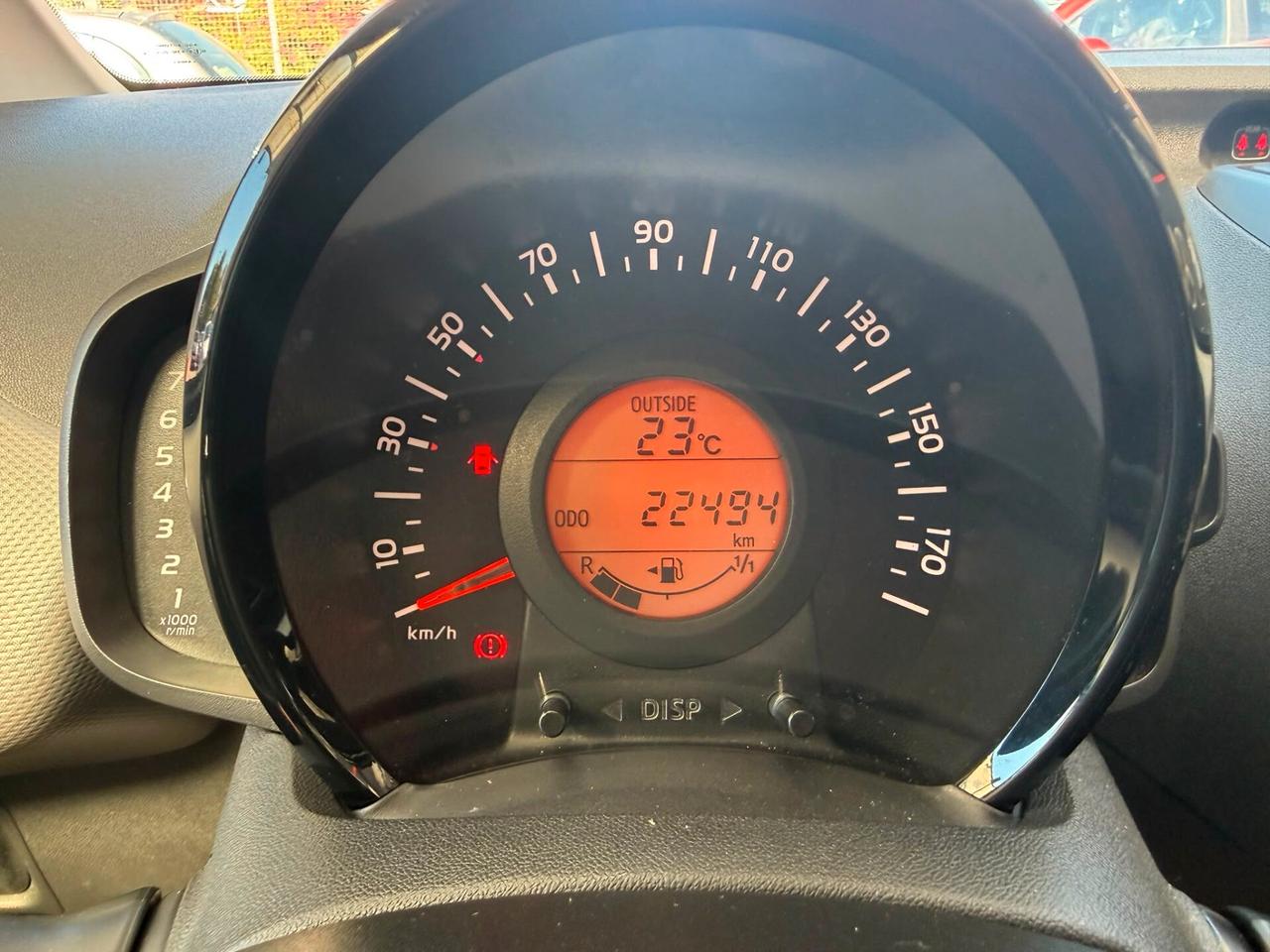 Peugeot 108 VTi 72 S&S 5 porte Allure