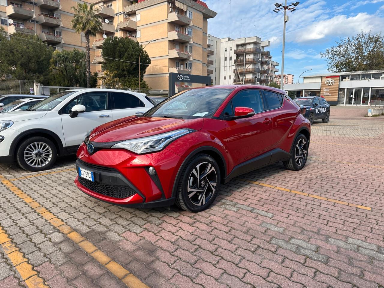 Toyota C-HR 1.8 Hybrid E-CVT Trend