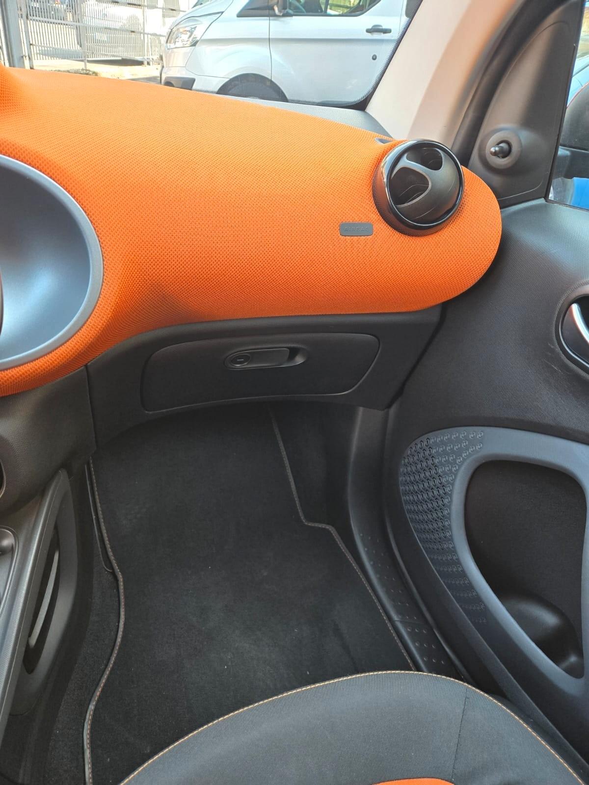 Smart ForTwo 70 1.0 twinamic Sport edition 1