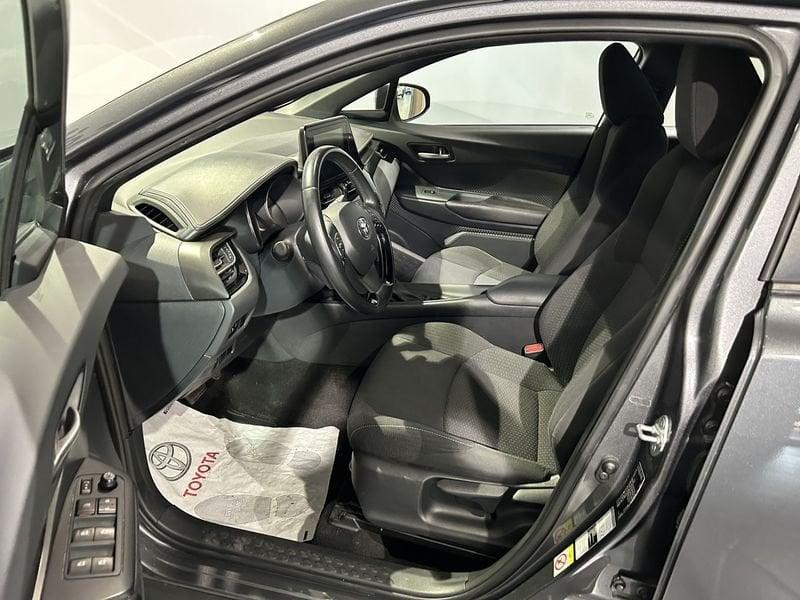 Toyota C-HR C-HR 1.8 Hybrid E-CVT Active AREA C FREE + NAVIGATORE