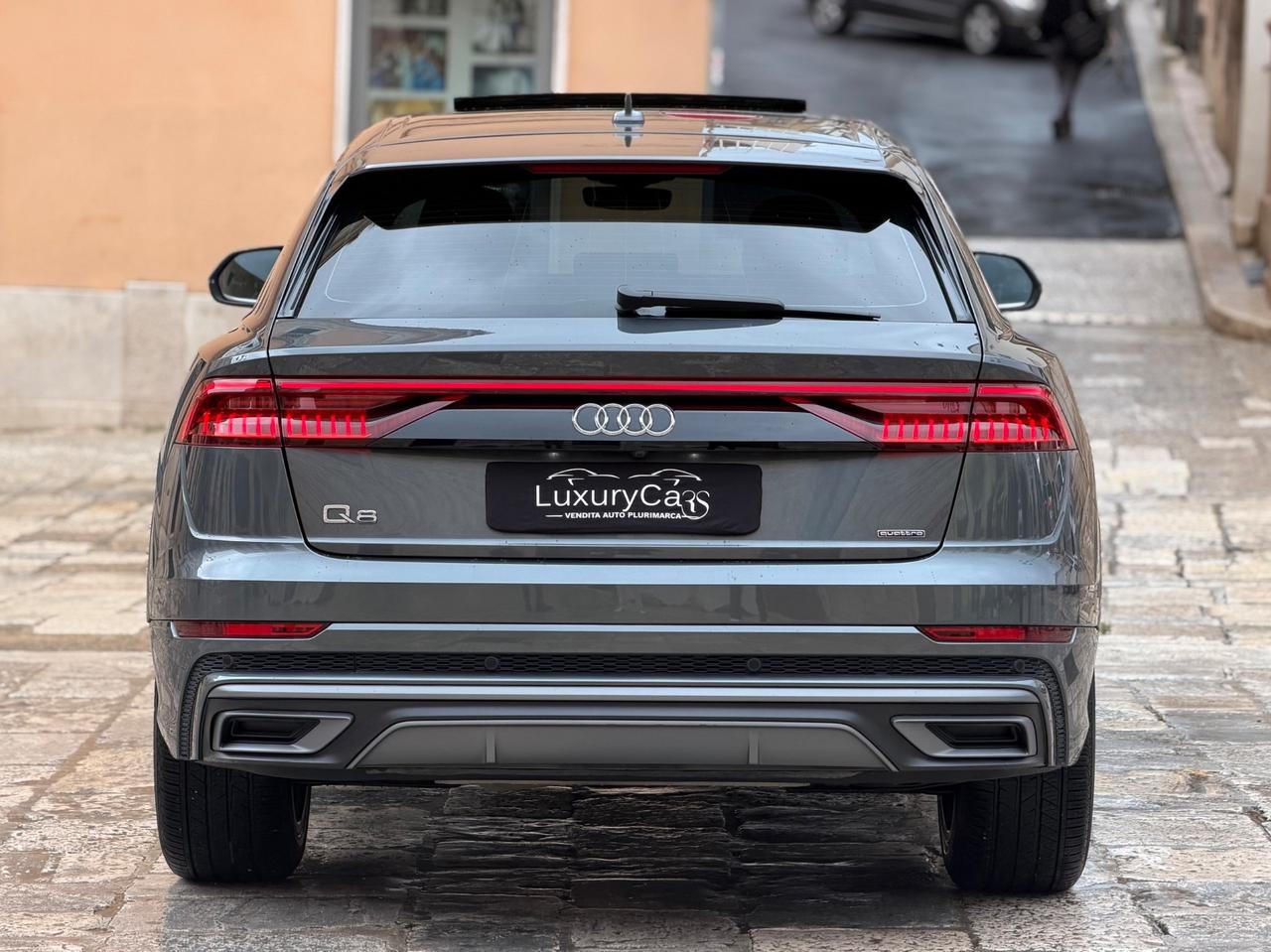 Audi Q8 50 TDI 286 CV QUATTRO S LINE EDITION TETTO MATRIX LED