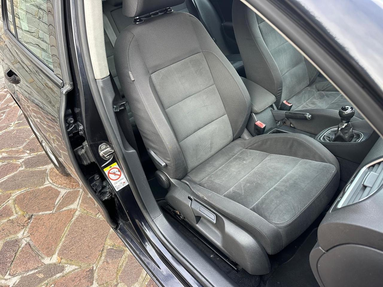 Volkswagen Golf 1.6 TDI DPF 5p. Highline