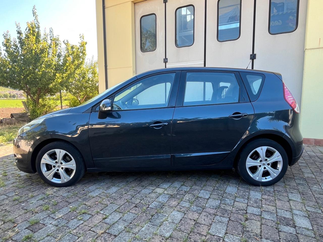 Renault Scenic Scénic 1.5 dCi 110CV Dynamique