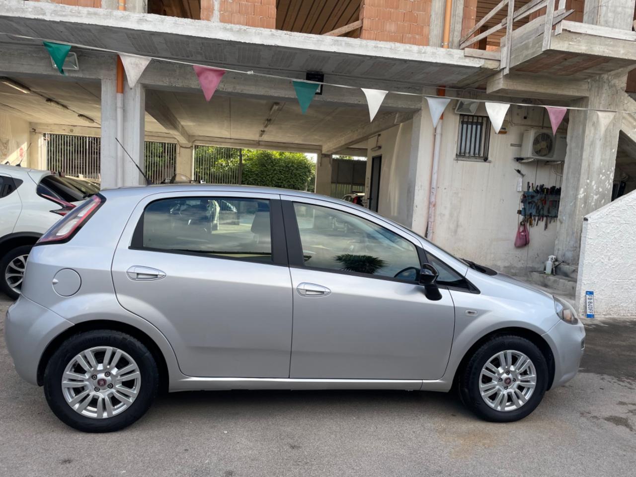 Fiat Punto 1.3 MJT II S&S 85 CV 5 porte ECO Street