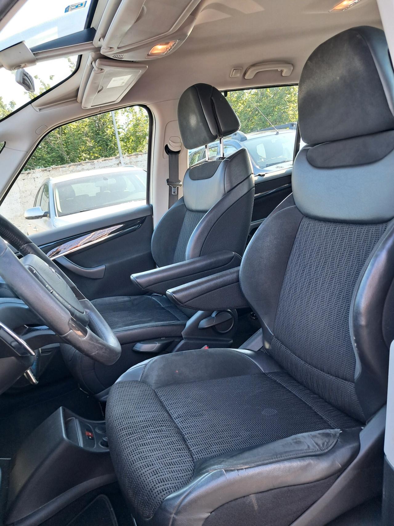 Citroen C4 7 Posti 2.0 HDi Exclusive Automatica