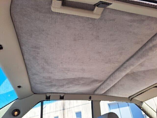 Maserati 422 i service book -1988