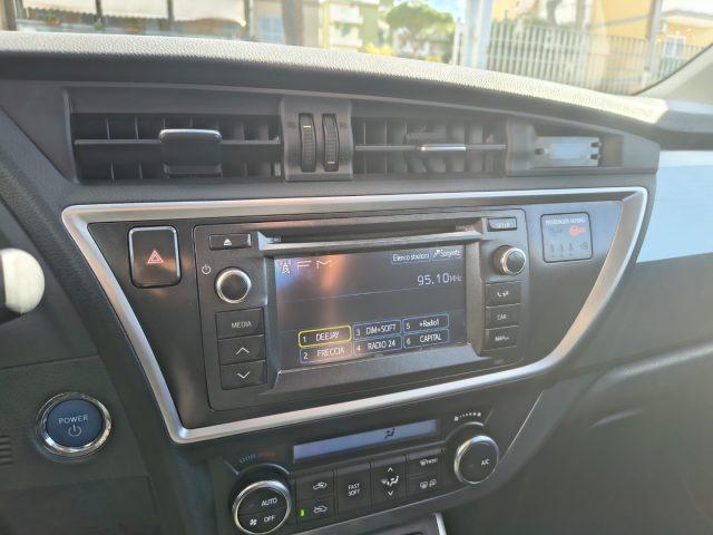 TOYOTA Auris 1.8 Hybrid Active Plus Automatica