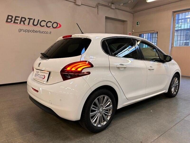 Peugeot 208 PureTech 82 5 porte Allure