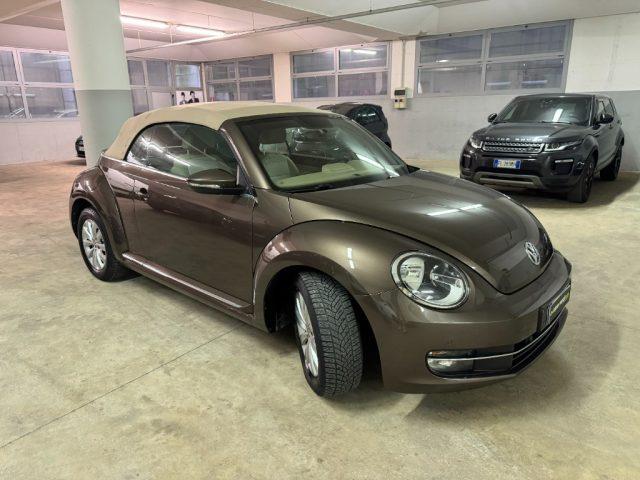 VOLKSWAGEN Maggiolino Cabrio 2.0 TDI DSG Design BlueMotion Technology