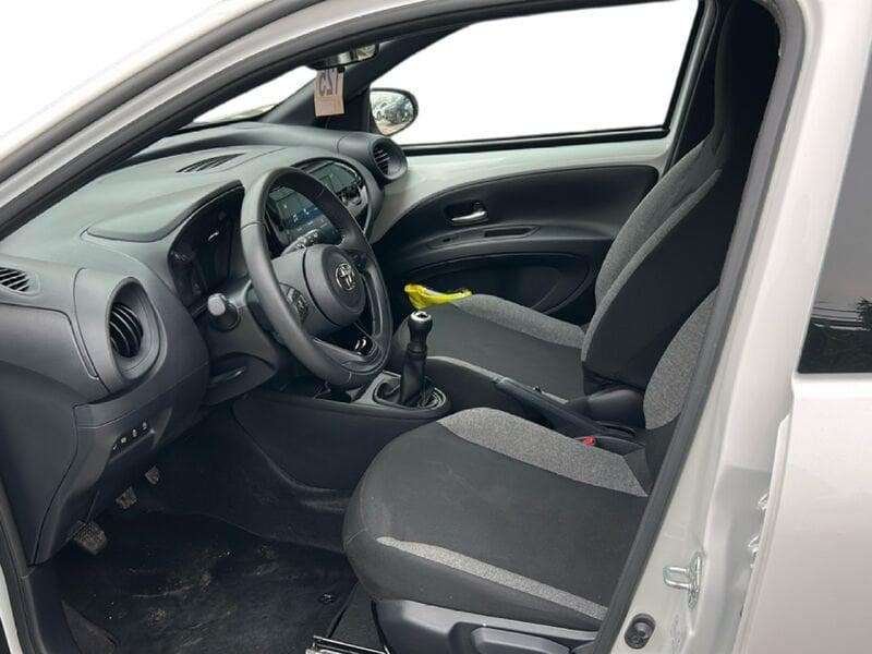 Toyota Aygo X Aygo X 1.0 VVT-i 72 CV 5 porte Active