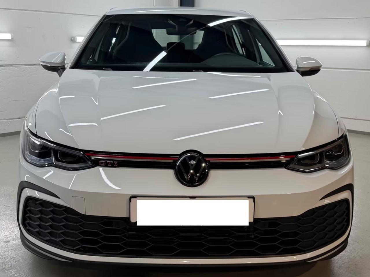 Volkswagen Golf GTI 2.0 TSI