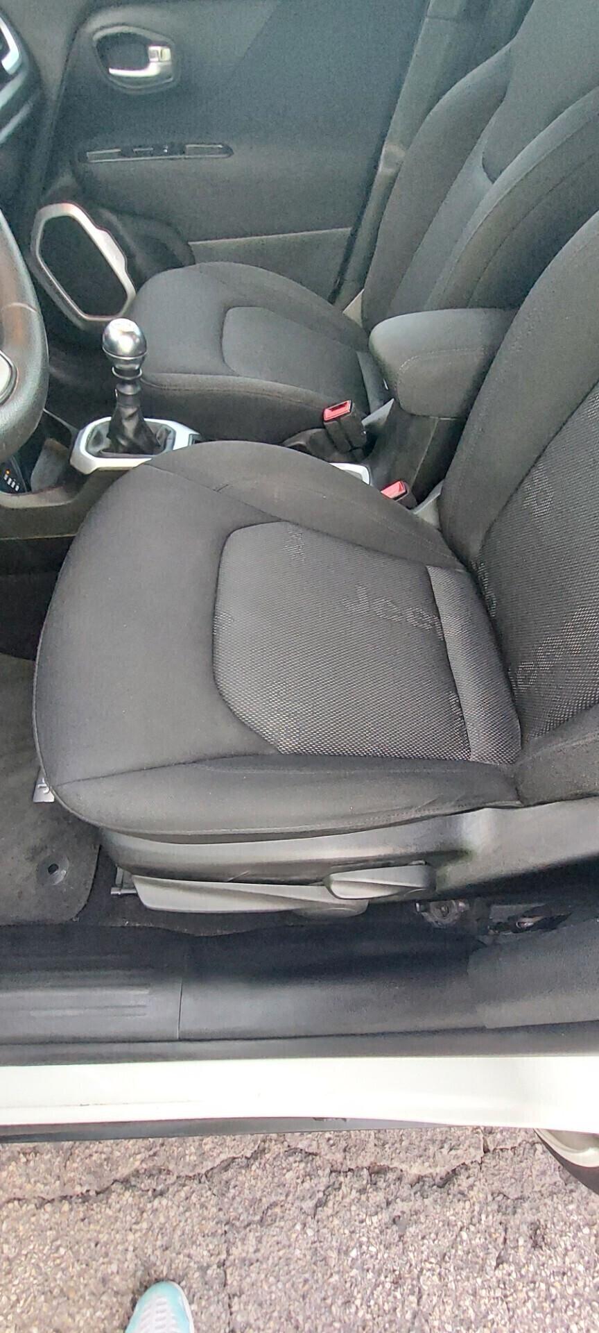 JEEP RENEGADE 2,0 DIESEL 120 CV 4WD 4X4 NAVIGATORE TELEFONO SENSORI IMPECCABILE