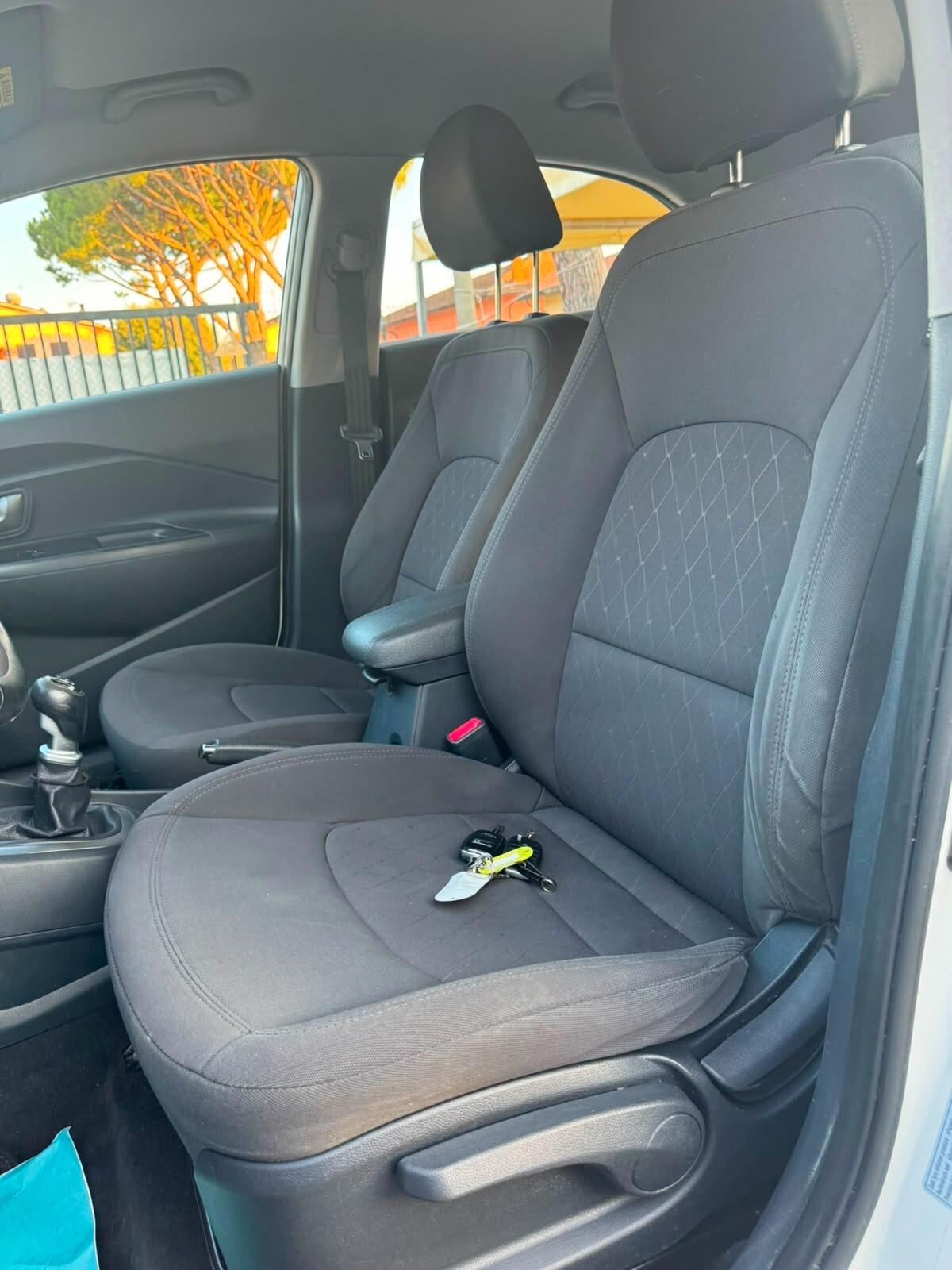 Kia Rio 1.1 CRDi 5p. Cool EURO 6