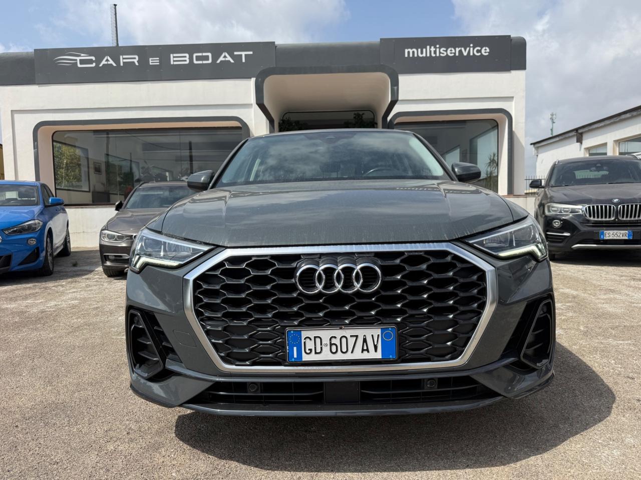 Audi Q3 35 TDI S tronic Business Advanced