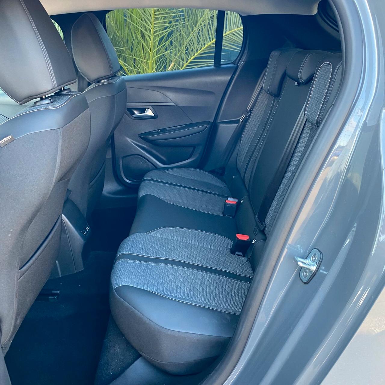 Peugeot 208 Hybrid 110 e-DCS6 Allure