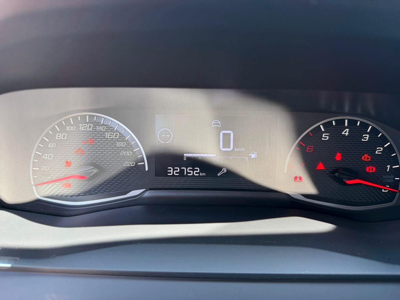 Peugeot 208 PureTech 75 Stop&Start 5 porte Active Sinistrato Incidentata