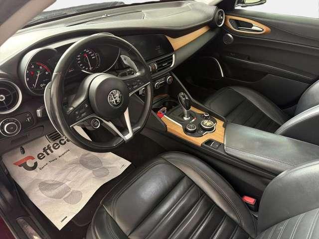 Alfa Romeo Giulia 2.2 Turbodiesel 210 CV AT8 AWD Q4 Veloce