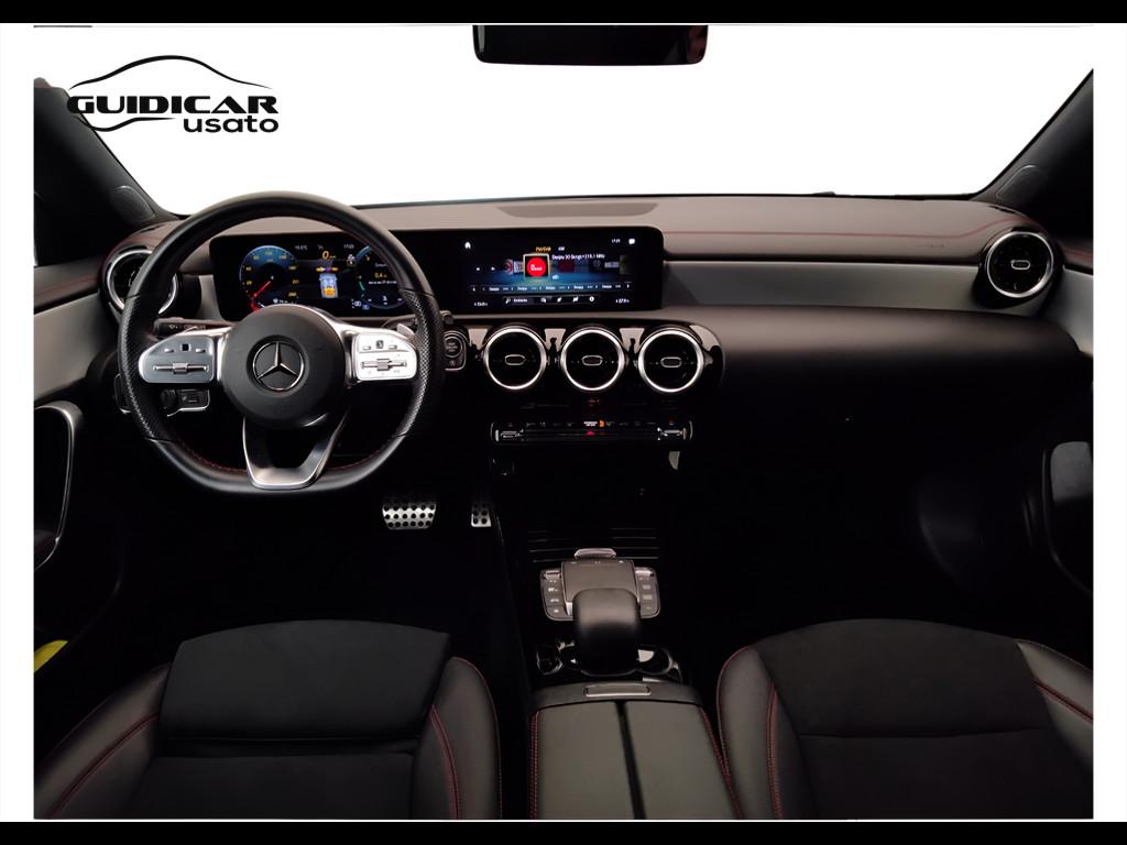 Mercedes-Benz CLA Sh.Brake - X118 - CLA Shooting Brake 200 d Premium 4mati