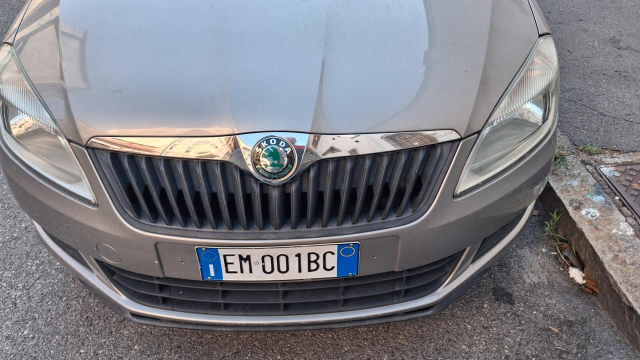 Skoda Roomster 1.2 TDI CR 75CV Ambition