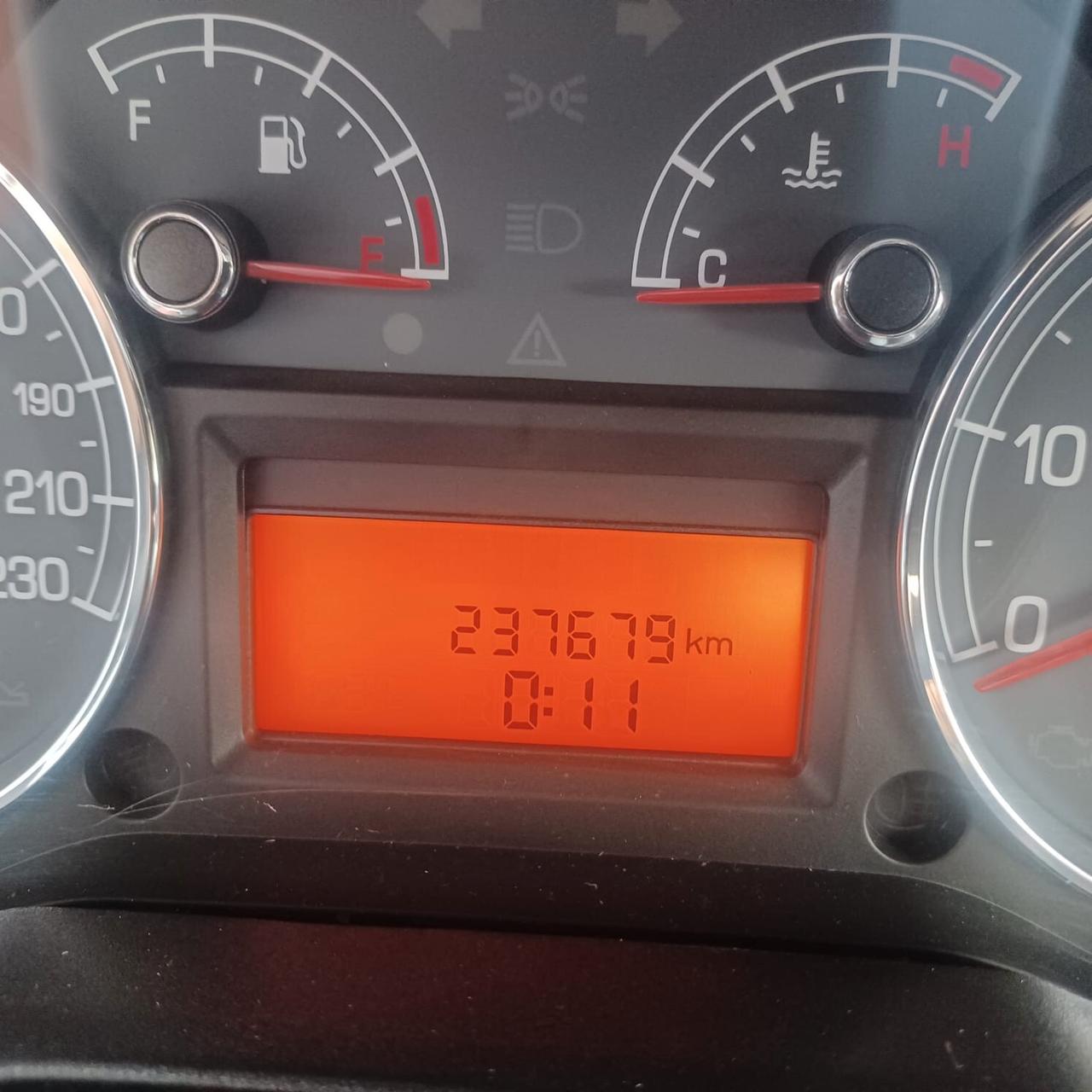 NEOPATENTATI GRANDE PUNTO 1.3MJTD 90CV