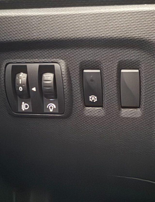 RENAULT Captur TCe 120 CV EDC Start&Stop Energy Intens