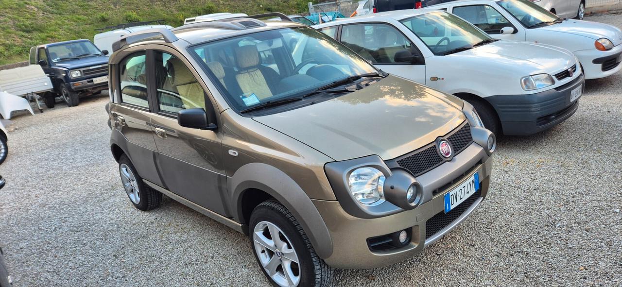 Fiat Panda 1.3 MJT 16V 4x4 Cross