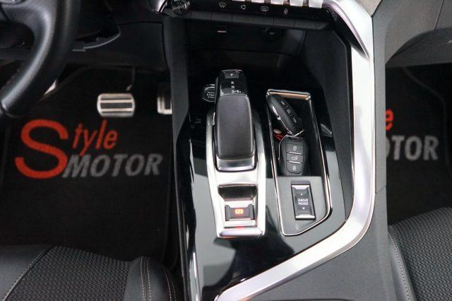 PEUGEOT 3008 Hybrid 225 e-EAT8 GT Uniprop. Certificata Italiana