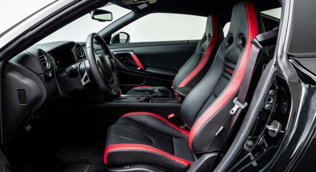 NISSAN GT-R 3.8 V6 Black Edition EX SEBASTIAN VETTEL