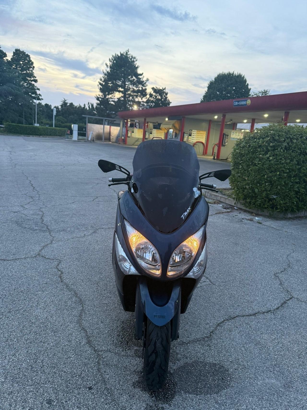 Yamaha T Max unico proprietario