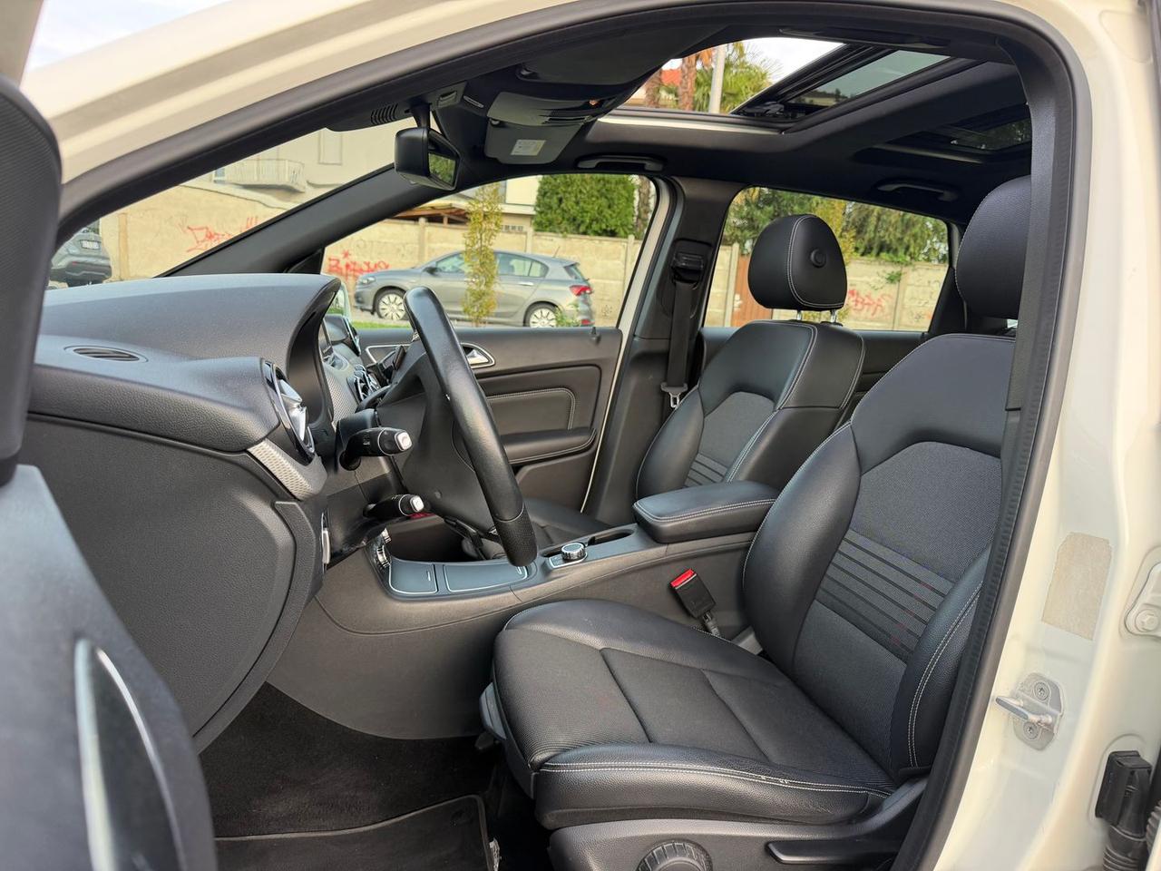 Mercedes-Benz 200 D Sport next #50363
