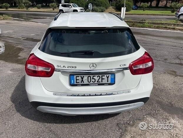 Mercedes GLA 200 Diesel 136CV