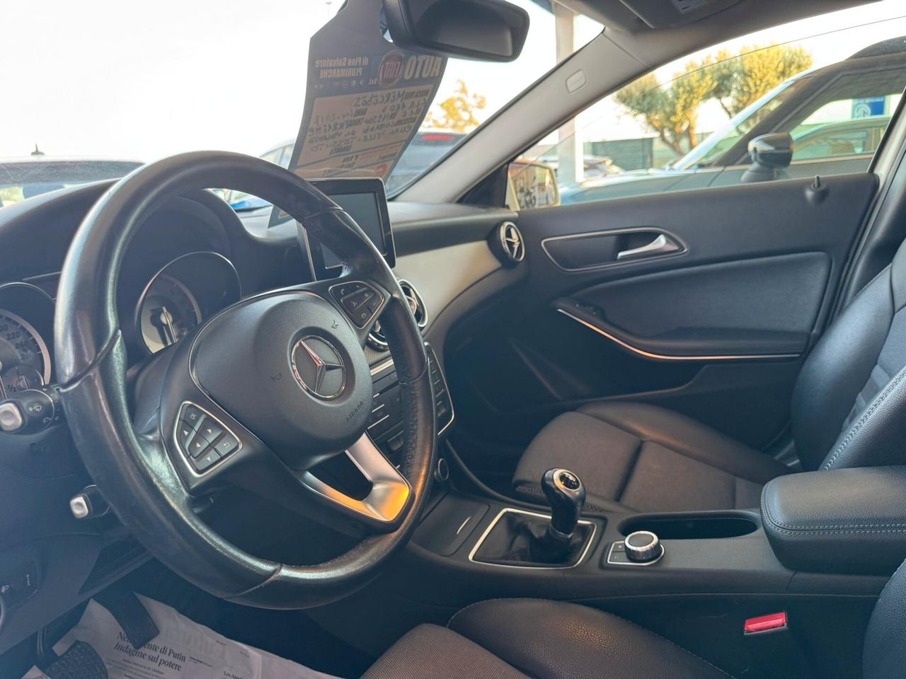 Mercedes-benz GLA 180 d Business