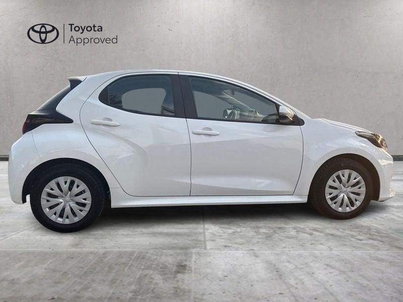 Toyota Yaris 1.5 VVT-iE Hybrid Active E-CVT