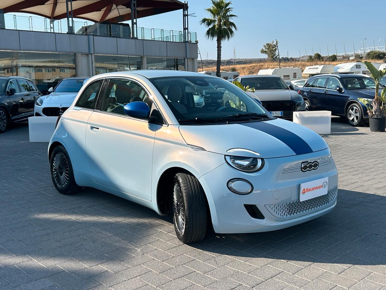 Fiat 500e 42 kWh Icon