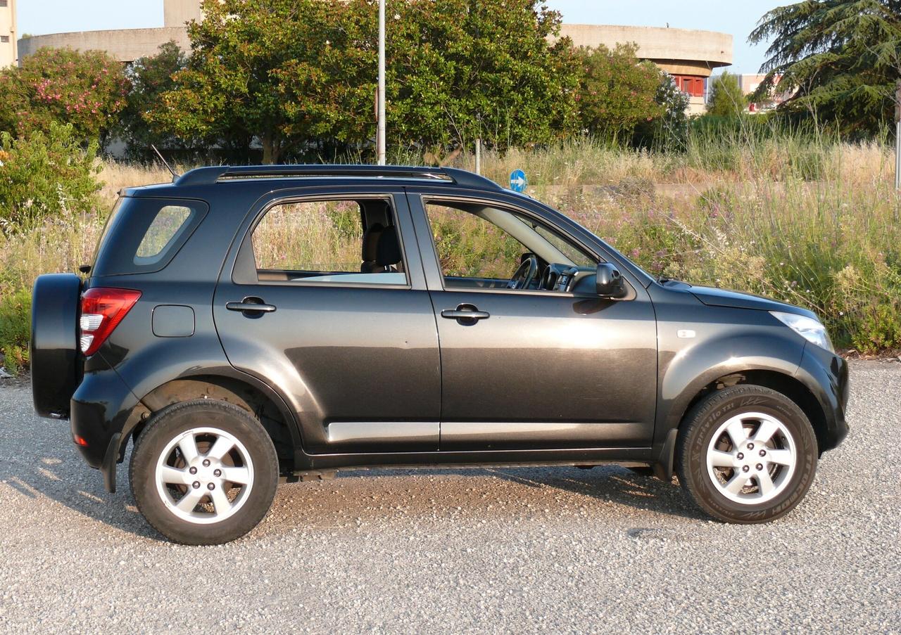 Daihatsu Terios 1.5 4WD SXA Green Powered
