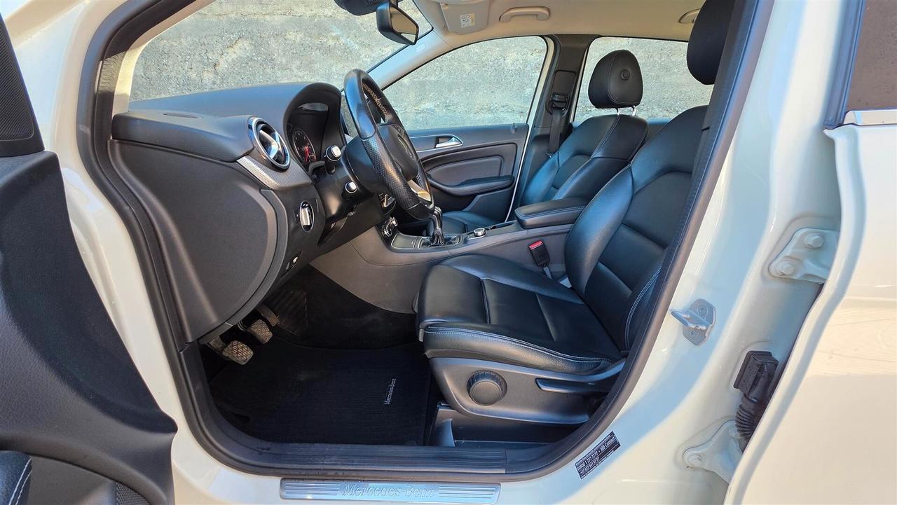 Mercedes-benz B 180 d Premium