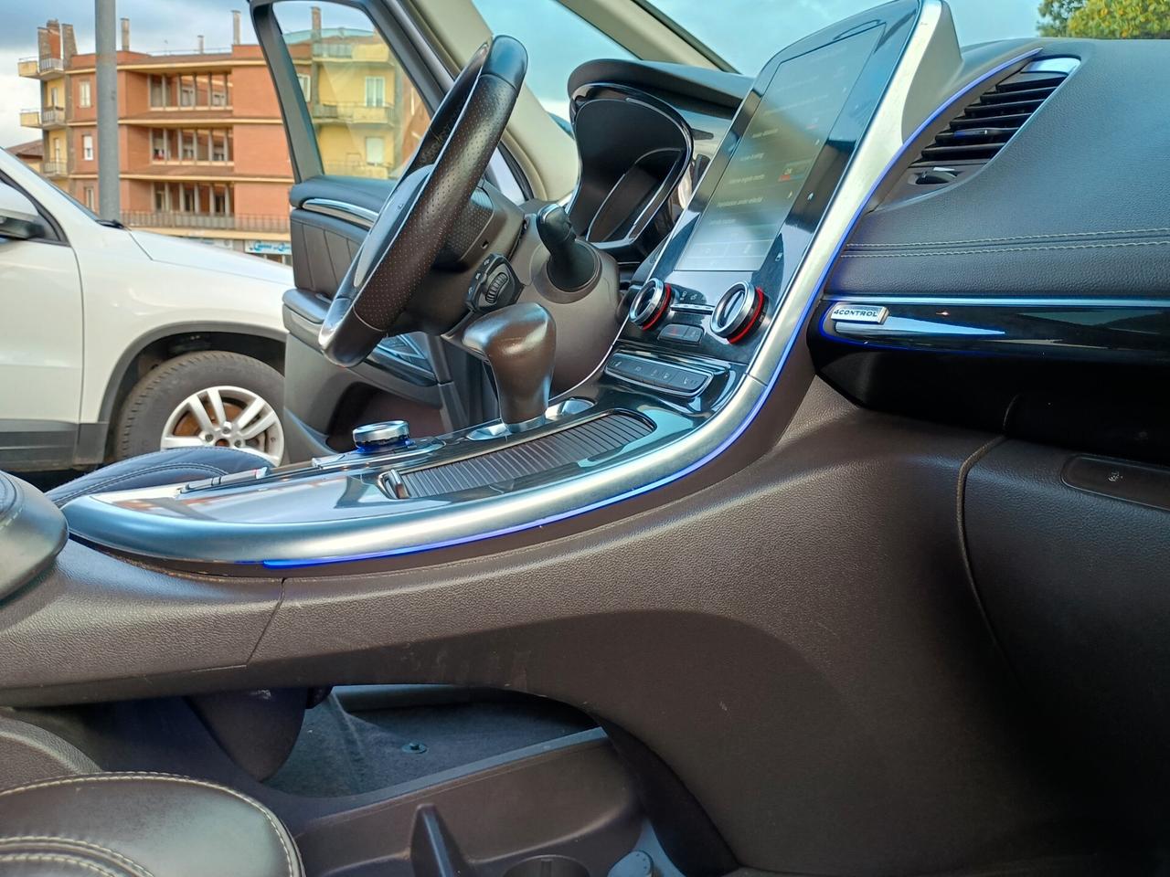 Renault Espace dCi 160CV EDC Energy Initiale Paris 4Control