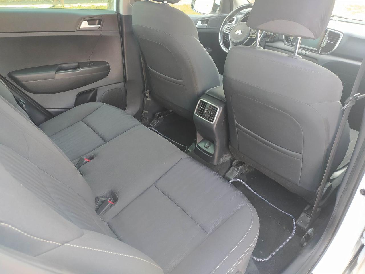 Kia Sportage Cool 1.6 GDI #12027