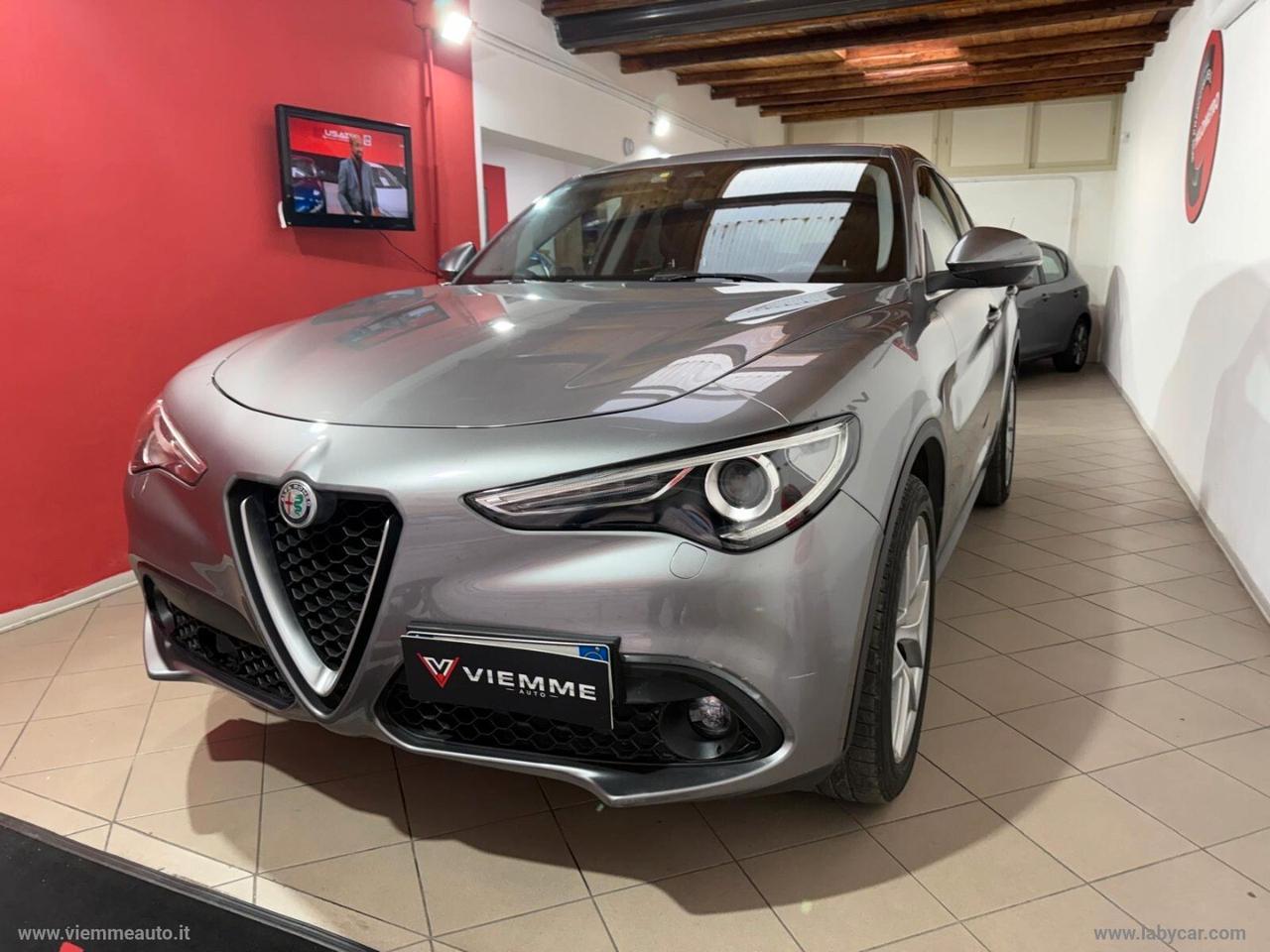 Alfa Romeo Stelvio 2.2 Turbodiesel 210 CV AT8 Q4 Super