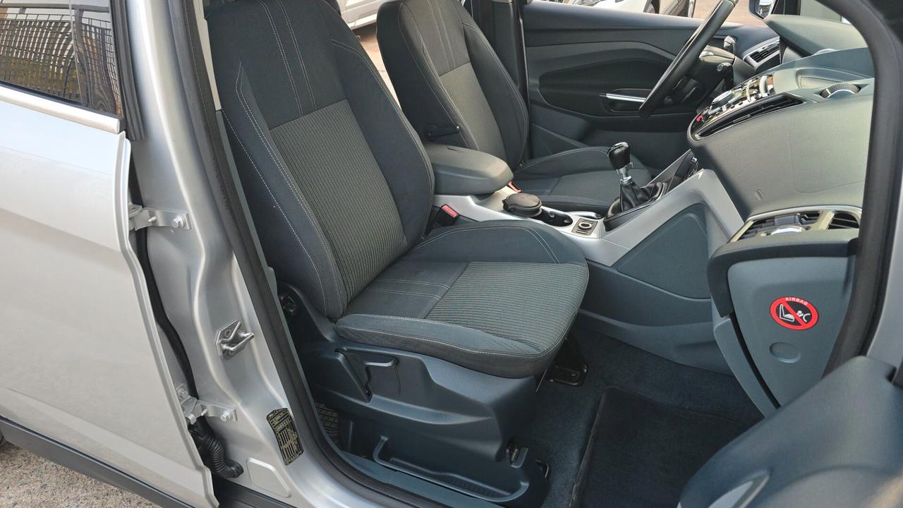 Ford C-Max 1.6 TDCi 115CV Titanium