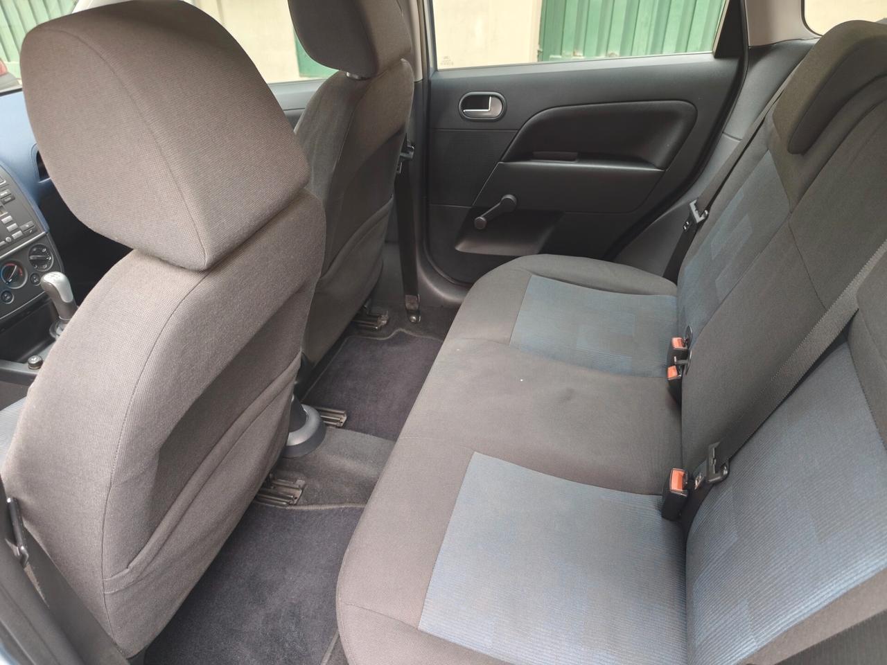 Ford Fiesta 1.2 16V 5p. Benzina