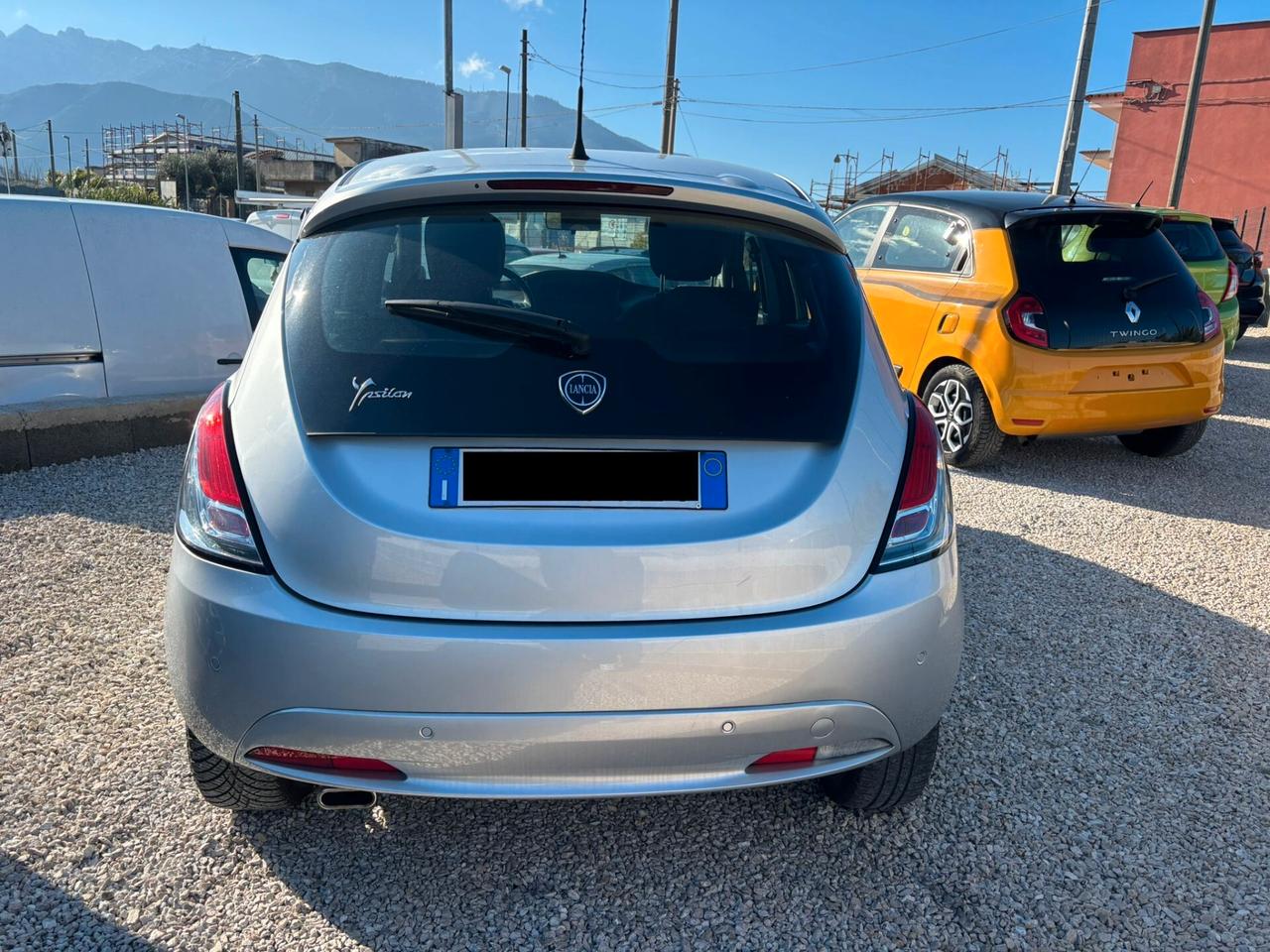 Lancia Ypsilon 1.2 69 CV 5 porte S&S Platinum